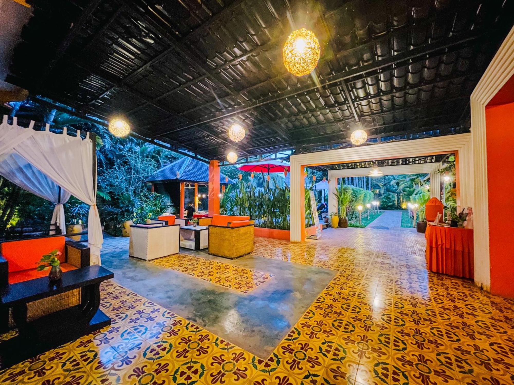 吴哥中央印中酒店 酒店 4*